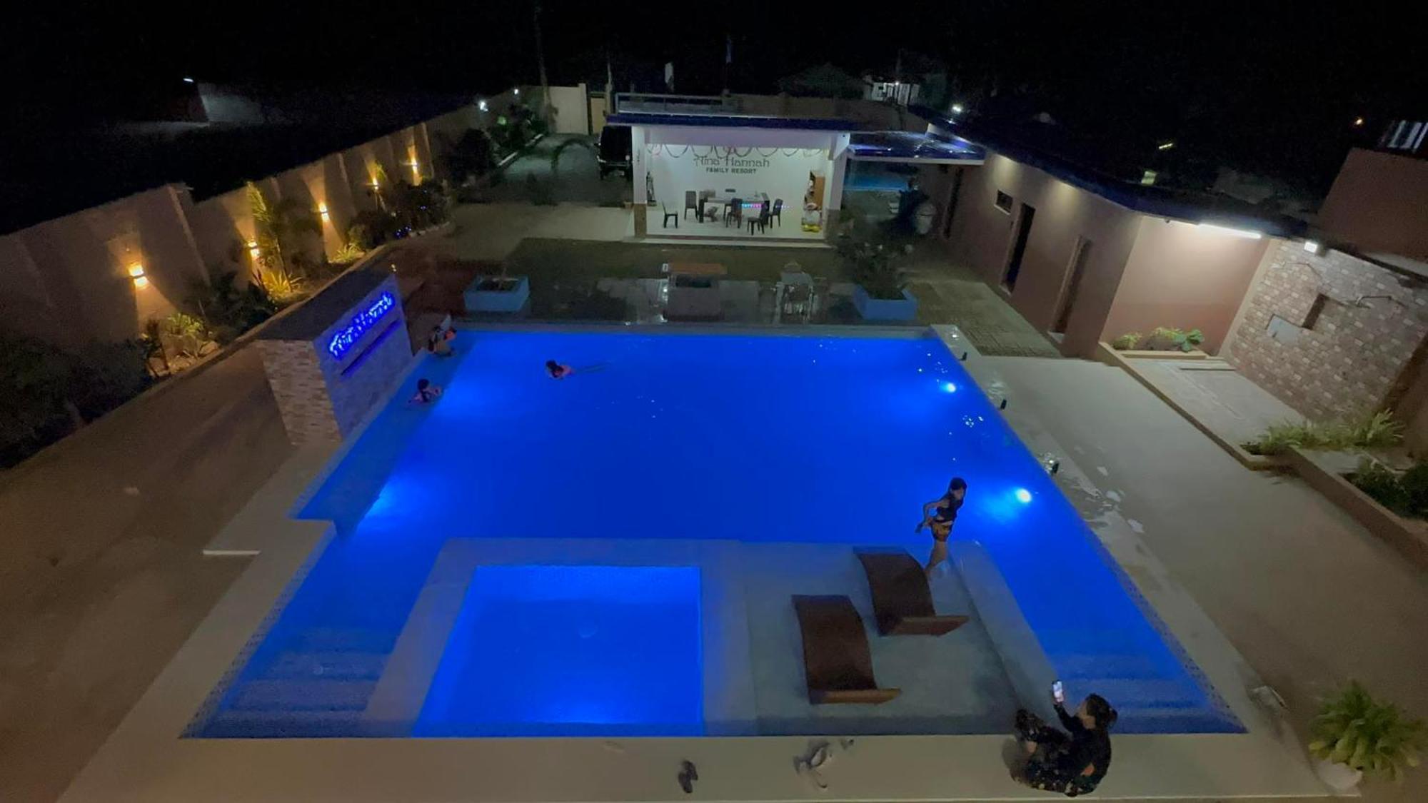 Aina Hannah Family Resort'S Greek Unit Calatagan ภายนอก รูปภาพ
