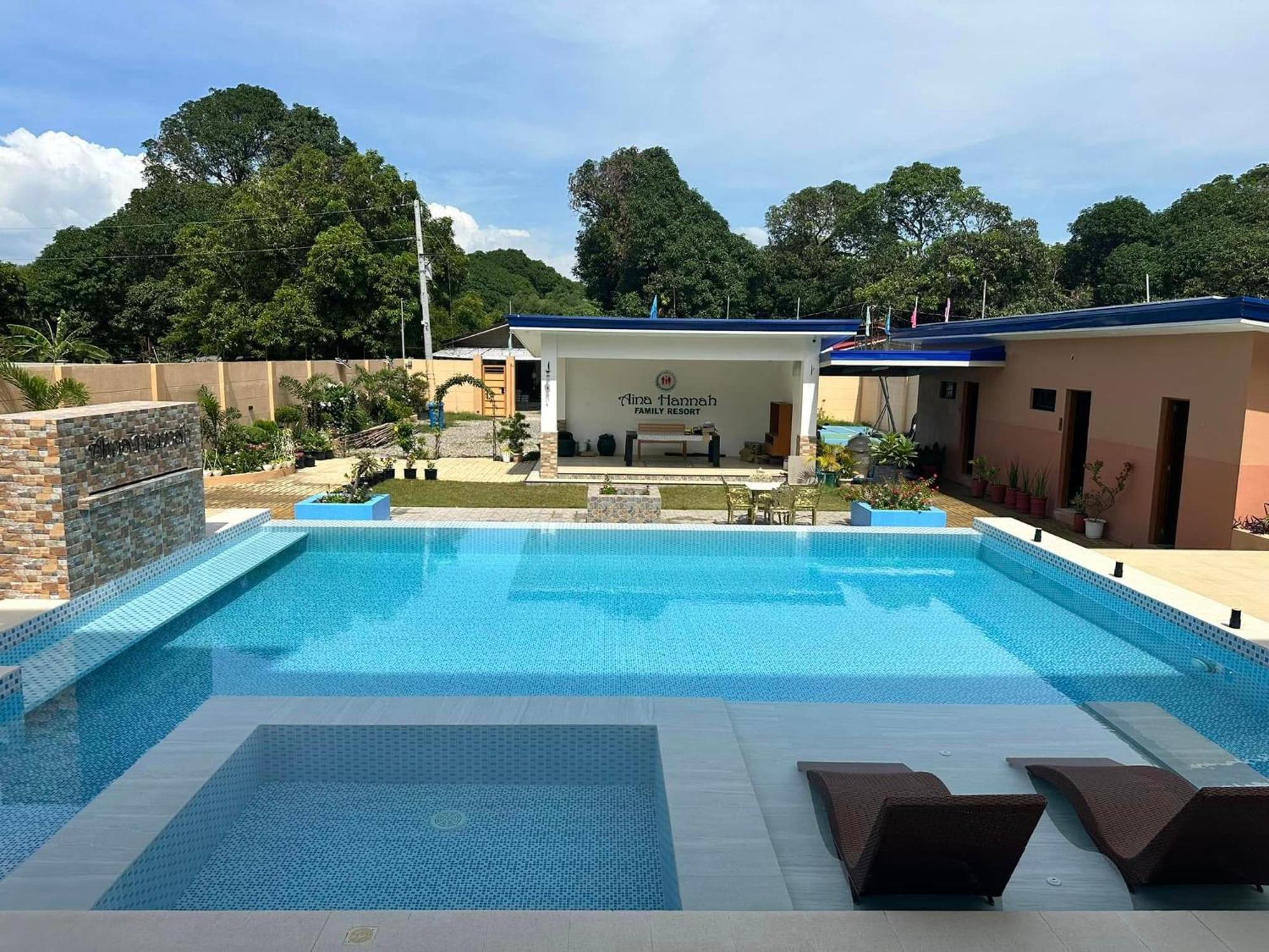 Aina Hannah Family Resort'S Greek Unit Calatagan ภายนอก รูปภาพ