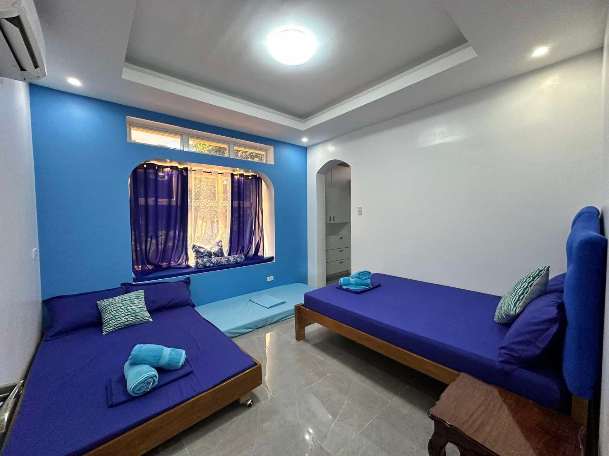 Aina Hannah Family Resort'S Greek Unit Calatagan ภายนอก รูปภาพ